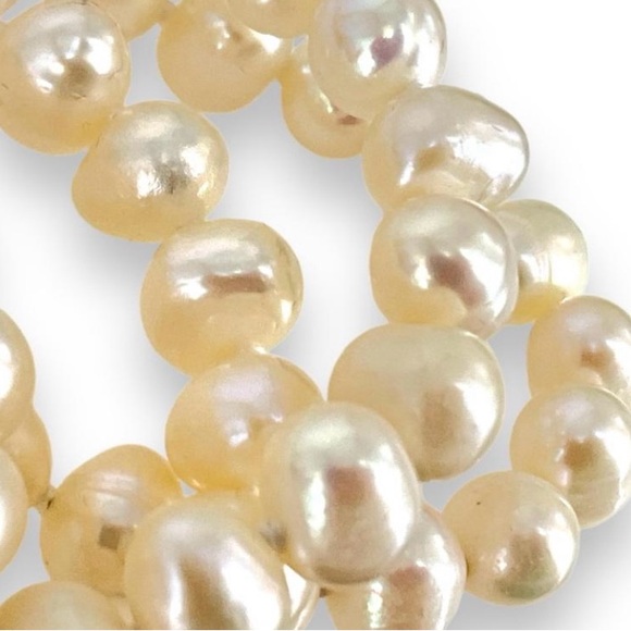 ESTATE PIECE: "NWT" Freshwater Semi-Baroque Pearl Necklace by Stauer - Picture 2 of 3